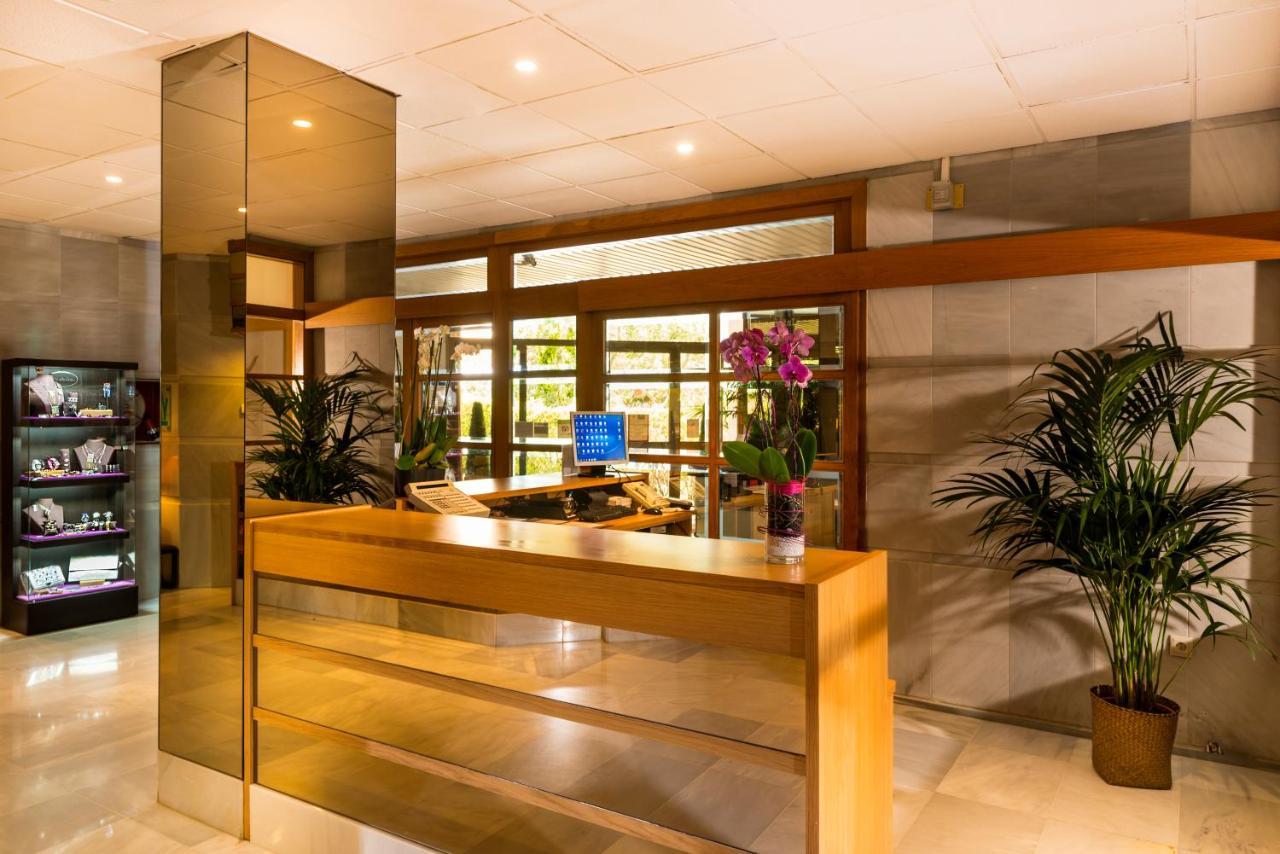 Apartamentos Guitart Льорет-де-Мар Экстерьер фото